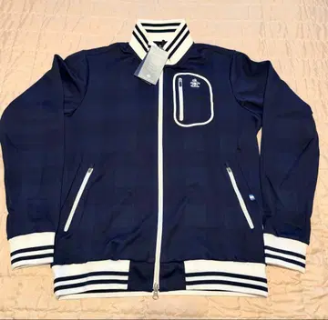 먼싱웨어 네이비 체크 무늬 자켓