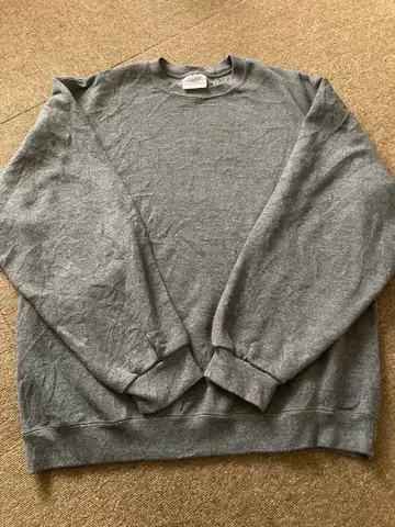 PLUMA 90's 맨투맨 L 다크 그레이