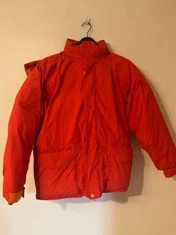 Richardson 빨간색 레드 다운 자켓