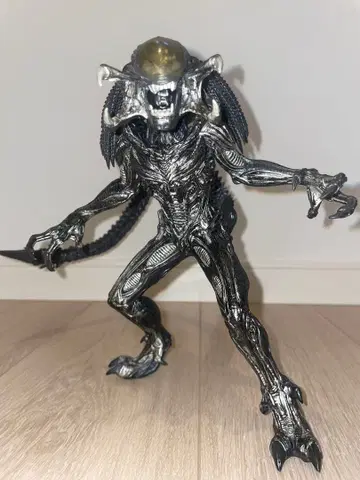 프레데토리안 피규어