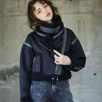 주에미 juemi 숏 무스탕 코트