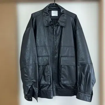 프릭스스토어 페이크 가죽 자켓