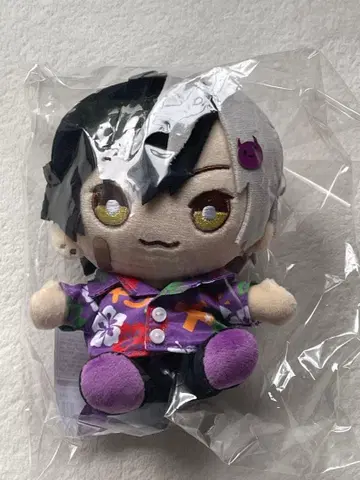 AMPTAK x COLORS 앉아 봉제 인형 마제타