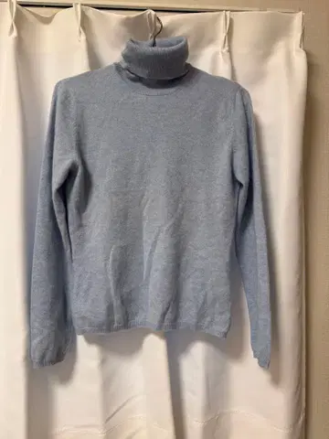 브루넬로쿠치넬리 하이넥 캐시미어 니트