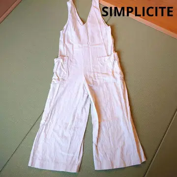 SIMPLICITE 화이트 린넨 살로펫 V넥 프리 사이즈