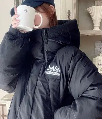 새상품급 Java 블랙 울트라 웜 페이크 다운 자켓 M