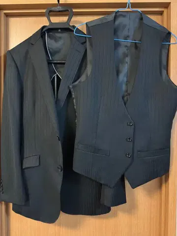 정장 셀렉트 쓰리피스 다크 그레이 스트라이프 비즈니스 정장 세트