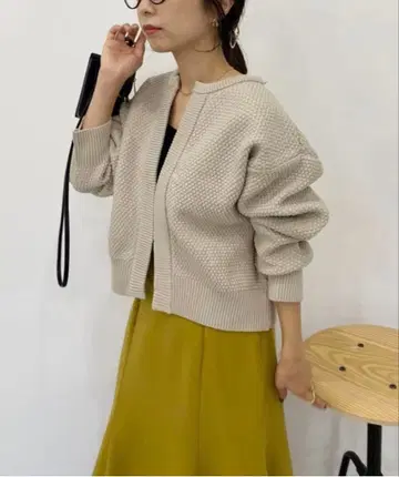 CAPRICIEUX LE'MAGE 모코모코 숏 가디건