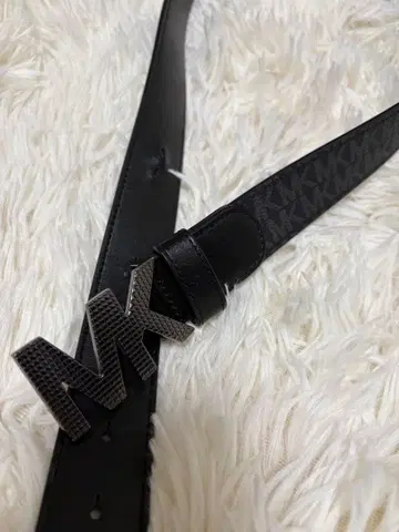 마이클코어스 MK 로고 버클 블랙 남성용 벨트 85cm