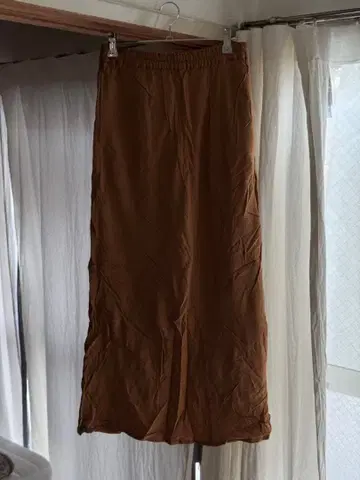 RNA 브라운 롱 스커트