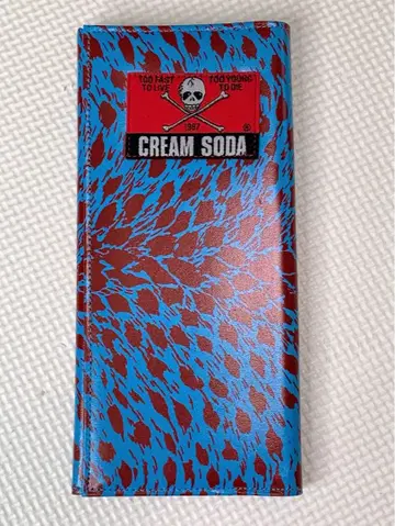 새상품 핑크 드래곤 크림 소다 장지갑 블루 계열