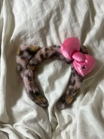 USJ 키티 레오파드 무늬 머리띠 핑크 리본