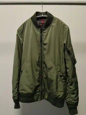 ALPHA INDUSTRIES MA-1 M 사이즈