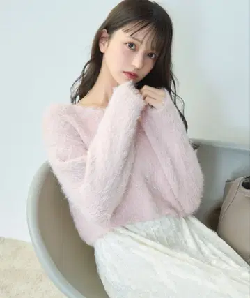 TITTY&CO. 페더 라메 니트