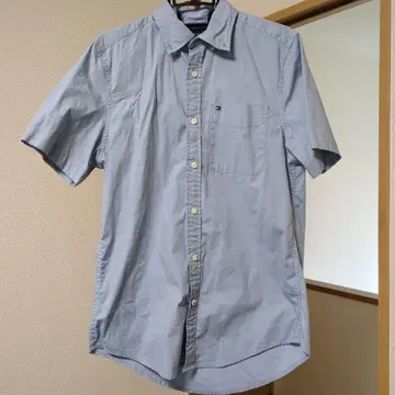 TOMMY HILFIGER 커스텀 핏 반팔 셔츠 라이트 블루