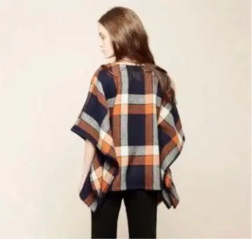 APC 여성용 울 판초 코트 케이프