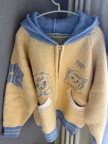 RONRON FURRY FRIENDS KNIT HOOD ZIP UP