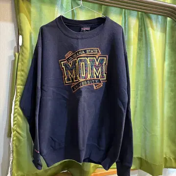 구제 의류 맨투맨