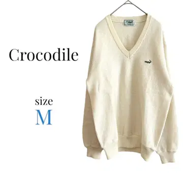 크로커다일 [ M ] V넥 니트 스웨터 일본제 원 포인트 악어 아이보리