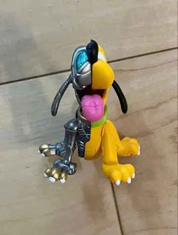 52TOYS 미키 앤 프렌즈 플루토