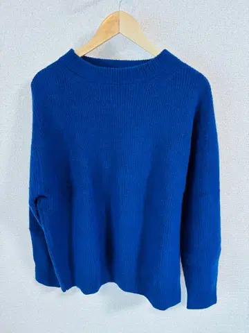 ZUCCA 니트 스웨터