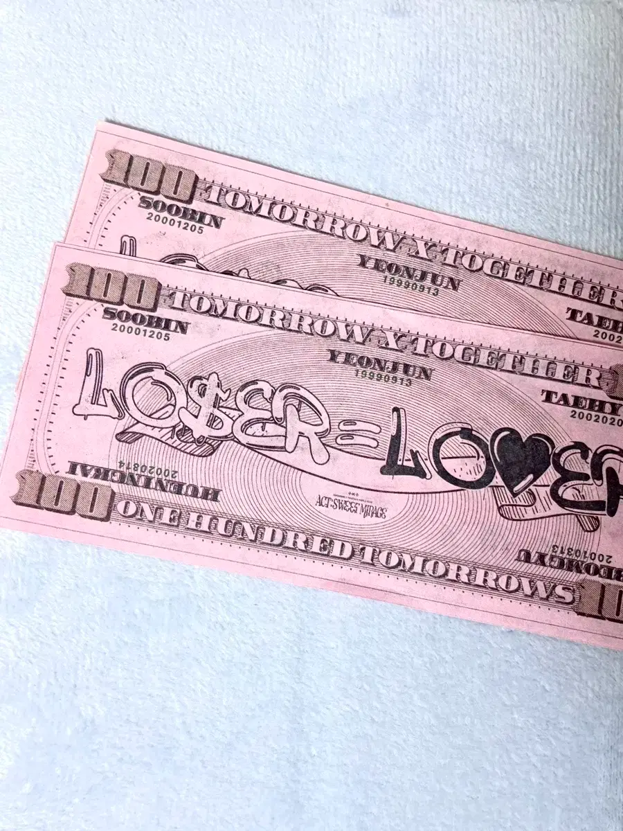 txt act sweet mirage concert loser lover dollar