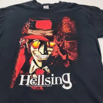 00s Hellsing 아카드 프린트 T셔츠 XL 사이즈 헬싱
