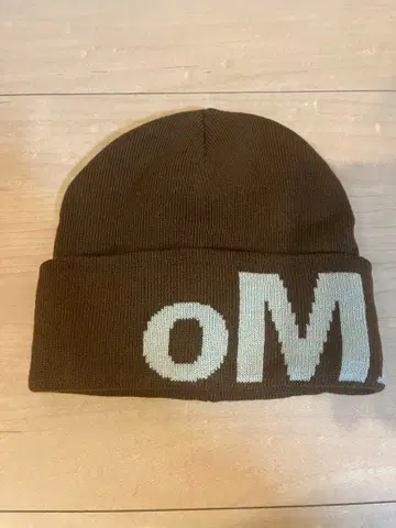 OMA 브라운 니트 모자