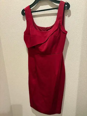 GINZA COUTURE / 엘르케이 레드 타이트 드레스