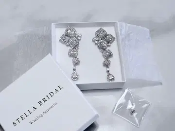 STELLA BRIDAL 웨딩 귀찌 - 플뢰르 드 리