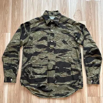 SASSAFRAS 사사프라스 풀오버 셔츠 M 사이즈 남성용 카모플라쥬