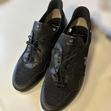 [ 미사용 새상품 ] le coq sportif 블랙 스니커즈