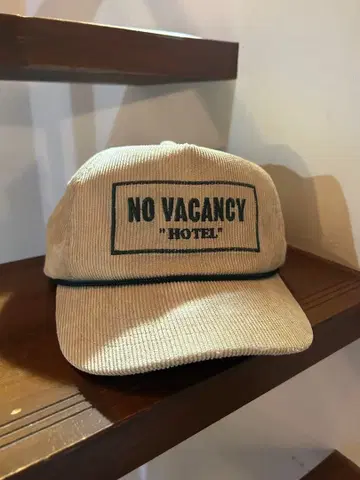 Hotel이라는 이름의 미용실 tattoo studio yamada 캡