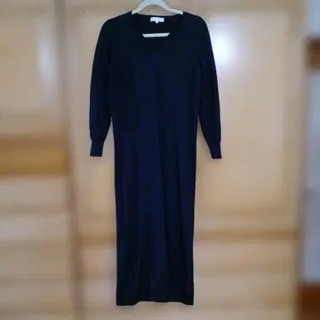 자유구 블랙 긴팔 롱 원피스 40
