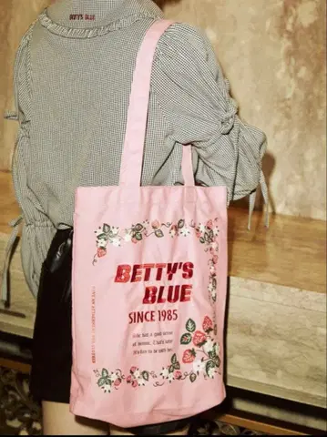 Jouetie x BETTY'S BLUE 쇼핑 토트백