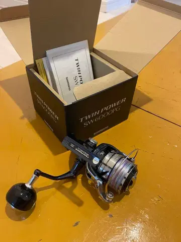 TWIN POWER 6000 PG 스피닝 릴