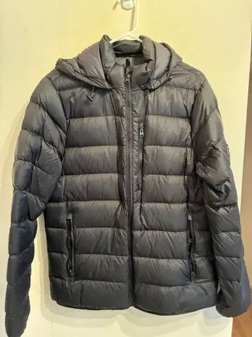 Abercrombie&Fitch 다크 네이비 후드 부착 다운 자켓