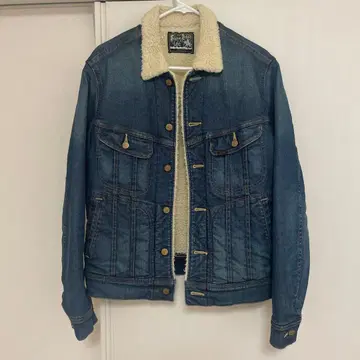 Lee storm rider L size