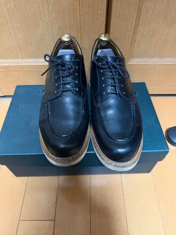 파라부트 (Paraboot) : 화이트 밑창 'CHAMBORD'