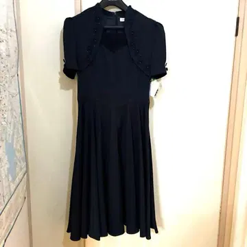 네이비 컬러 반팔 원피스 포멀용