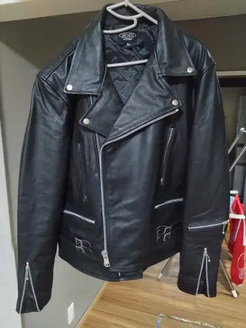 HORN WORKS 블랙 라이더 자켓 6L