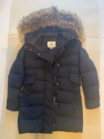 새상품급 피레넥스 다운 블랙 36사이즈