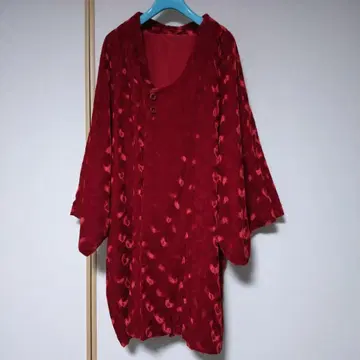 기모노 코트 딸기 동그란 눈알 겉옷