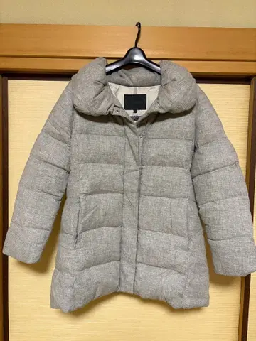 UNTITLED 후드 부착 그레이 다운 자켓