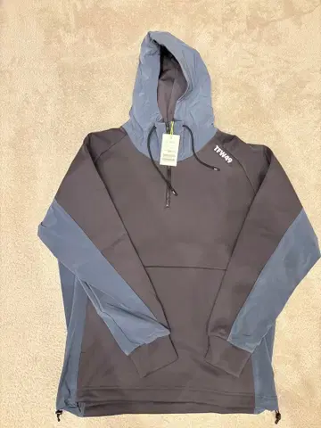 [택 포함 새상품] tfw49 하프 지퍼 후드티