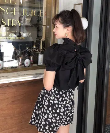 MIRO AMURETTE 리본 블랙 상의