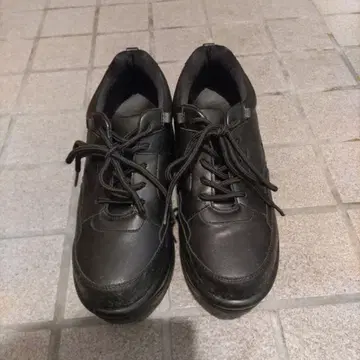 스니커즈 통굽 스니커즈 M 사이즈