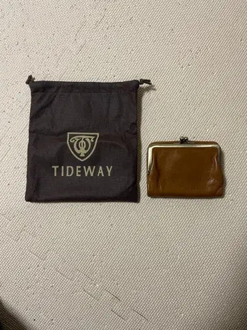 TIDE way의 이단 접이식 가마구치 지갑