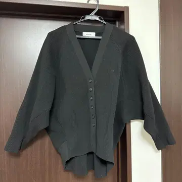 마차트 아모사 가디건 블랙