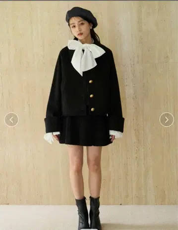 스나이델 스탠 칼라 메탈 버튼 자켓